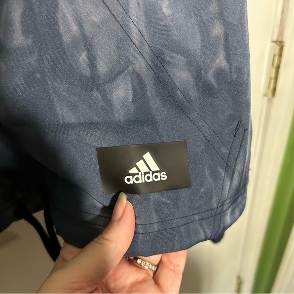 Adidas ID Windbreaker Blue Tie Dye Size Medium 1/4 Zip Pullover Cropped - Picture 3 of 16